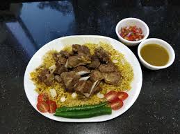 Ayam masak kurma adalah sejenis masakan yang berasal dari keturunan mamak. Nasi Arab Kambing Mendi Versi Nasser S Kitchen