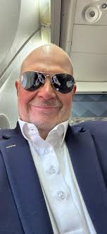 Revolutionizing Men's Dress Shirts: Introducing goTIELESS by Million D