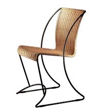 Dogal Rattan Metal Sandalye Esneme Ozelligi Ile Rahat Ve Uzun Sure Oturum Ic Ve Dis Mekan Kullanimina Uygundur Outdoor Chairs Outdoor Furniture Outdoor Decor