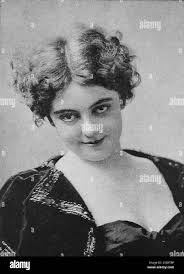 Helmick hi-res stock photography and images