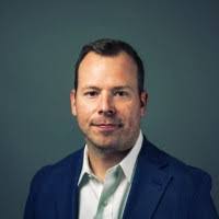 Rebecca Marlowe's Instagram, Twitter & Facebook