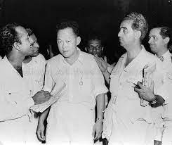 He had been suffering from lung cancer. David Marshall Fought In Wwii Became A Pow And Still Became Chief Minister