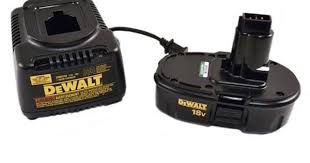 Dewalt Dw9116 7 2 Volt To 18 Volt Pod Style 1 Hour Battery Charger And One 18 Volt Dc9099 Battery You Can Find More Detai Combo Kits Battery Charger Charger