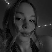 Autumn Ansell's Instagram, Twitter & Facebook