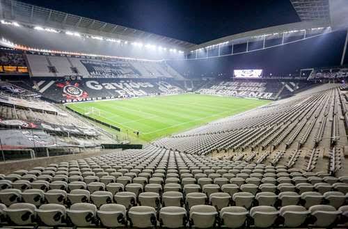 Corinthians suspende parcela da Arena enquanto negocia com a Caixa
