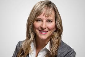 Amanda Rochelle's Instagram, Twitter & Facebook