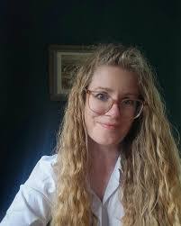 Mark Surette's Instagram, Twitter & Facebook