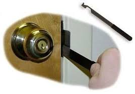 How to unlock a door with a credit card. This Shovit Tool Or Shove It Tool Aka Mini Jim Can Open Many Door Locks Using The Old Credit Card Lock Pick Technique How To U Lock Pick Tools Shove It