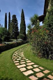 Lo Stile Toscano Homify Idee Vialetto Giardino Giardino Toscano Stile Toscano