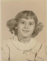 So many friends during those elementary years. Momma Rosa Shenton and my  Mother saying Tommy and my brother Richard must be Puerto Rican brothers  because they both had curly hair. We were