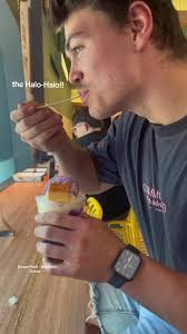 went and visited the new @burgerpointofficial that is now at Westfield  Kotara!! So much food to pick from 🤩🍔🙌🏼🍗