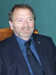 Living Theology ...Articles for Christian living, weekly letters, Bible  commentaries, dealing with death, the church, purpose of life, Christian  science fiction book