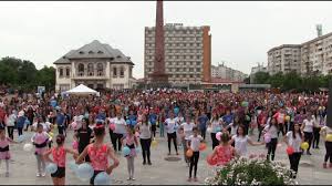 In cauza a fost intocmit dosar. Largest Workout Flashmob World Record Set By Romanian Schoolchildren