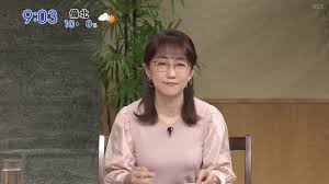 唐橋ユミアナ 巨乳横乳 ＆ ブラ線！！【GIF動画あり】 : アナきゃぷ速報