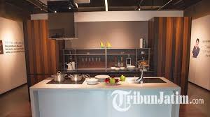 Total harga kitchen set aluminium = rp,14.200.000. Minimalis Modern Semi Tertutup Kini Jadi Trend Desain Kitchen Set Hunian Terbaru Patut Dicoba Tribun Jatim