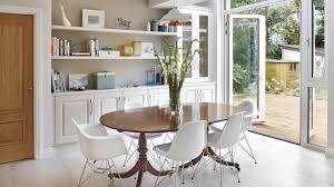 Dining Room With Traditional Table And Modern Chairs Folk Dining Room Chairs Modern Traditional Dining Rooms Dining Room Spaces