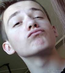 UWAGA LĘBORK, Bartosz MŁYŃCZYK 15 latek z jednej z miejscowości w gminie  Łęczyce, w powiecie wejherowskim, (pomorskie), nie wrócił do domu 20  czerwca 2018 r. Tego dnia widziany był w okolicy Urzędu