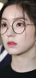 裴珠泫式美学：四代神颜官方认证，这张脸却是SM祖传AI建模败笔？ - 360娱乐