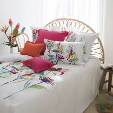 Housse De Couette Paraiso Carre Blanc Nature Chambre Floral Orange Rose Deco Home Decor Decor Kylie Minogue At Home