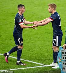 Jun 19, 2021 · billy gilmour picked up the man of the match award as scotland held england to a goalless draw at wembley and he's earned glowing praise following his performance. England Stars Mason Mount And Ben Chilwell Are Forced To Self Isolate After Hugging Billy Gilmour Injuredly