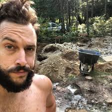 I love you @theofficialmailebrady. I know I get