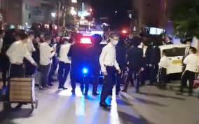 Многие там были и не раз. Violent Clashes Erupt Between Cops Ultra Orthodox In Bnei Brak Jerusalem The Times Of Israel
