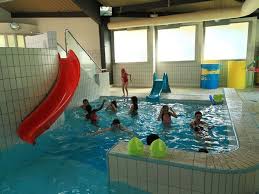 Piscine Des Eguerets A Jouy Le Moutier Horaires Tarifs Avis Telephone Piscine Piscine Couverte Pataugeoire