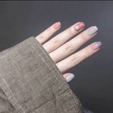 Fall nail colors are different from the ones used during all the summer season. 24pcs Hot Gradient Color False Nails Pale Mauve Pearl Short Square Full Cover Acrylic Nail Art Fake Nail Tips With Glue Sticker False Nails Aliexpress