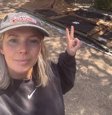 Reel by Fiona Newton (@paveartz65) · January 10, 2026