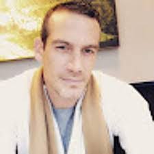 Aaron Fairfax's Instagram, Twitter & Facebook