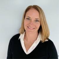 Alex Leedom's Instagram, Twitter & Facebook