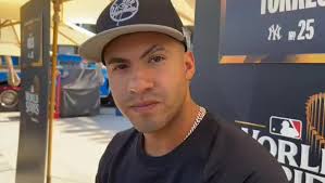 Gleyber Torres habla sobre la emoción de la Serie Mundial 2024 y el legado  familiar con los Yankees, Durante el Día de Medios de la Serie Mundial  2024, Gleyber Torres, segunda base de los Yankees, ...