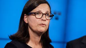 Anna Ekströms råd till Hillary Clinton efter egna lunginflammationen