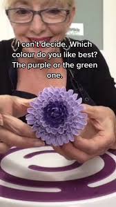 Making Chrysanthemum cupcakes. #fyp#caketok#tiktokcanada@chefmasteroff...