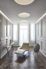 Rinnovata Art Nouveau Nell Ampio Ingresso Cornici Disegnate E Studiate Per Creare Un Richiamo All Arredamento Arredamento Salotto Design Arredamento D Interni