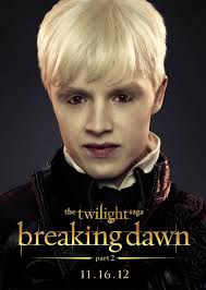 смотреть онлайн фильм бесплатно сумерки сага рассвет часть 2 Noel Fisher As Vladimir From The Romanian Coven Twilight Breaking Dawn Part 2 Twilight Saga Twilight Breaking Dawn Breaking Dawn