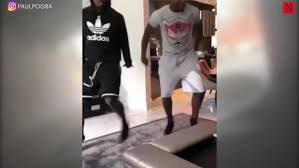 Is he married or dating a new girlfriend? Manchester United Fans Love What Paris Saint Germain Star Thomas Meunier Tweeted Manchester Evening News