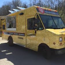 Pitts Food Truck — Restaurant food truck in San Juan, Texas