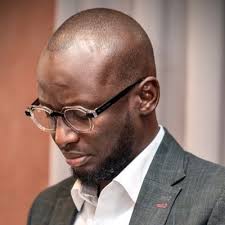 Ousmane CISSÉ a fini par démissionner de la Direction Générale de la  @SEEG_Gabon. Une décision motivée selon lui par ❝ la volonté d'éviter de  constituer un frein à l'objectif de transformation de