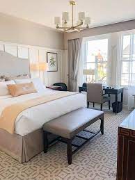 How To Completely Change Out Your Bedroom Decorating Fast Luxurious Bedrooms Home Decor Bedroom Luxury Hotel Bedroom