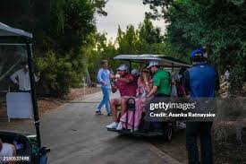 131 Marc Cart Photos & High Res Pictures