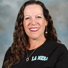 Keri Savage's Instagram, Twitter & Facebook