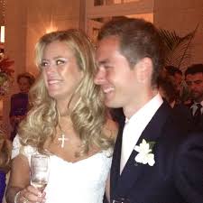 Teve aposta e bolão que não durava 1 ano Franklin Toscano Embaixador Do Rio Lilibeth Monteiro De Carvalho Casa Seu Filho Sergio Floris Com Vanessa Arnez Na Mansao De Santa Tereza