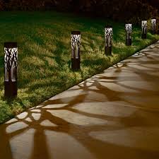 The acier led bollard light will bring a touch of elegance and luxury to any contemporary exterior design and is specially designed to blend in an ideal exterior bollard light for lighting paths, gardens, driveways, patios, walkways around the home and for commercial landscape lighting this. Tommy Bahama Solar Led Pathway Bollard Light 6 Pack Costco