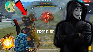 Players freely choose their starting point with their parachute and aim to stay in the safe zone for as long as possible. Mira Este Tramposo Con El Nombre De Luay En Free Fire Exponiendo Manquitos Revisamos Sus Id Epico