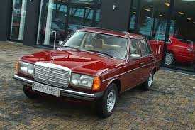 Mercedes Benz 230e W123 1983 Orientrot 501 Today Pin Mercedes Benz Mercedes Benz