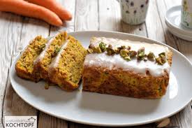 super saftiger pistazien karotten kuchen aus der kastenform 1x umruhren bitte aka kochtopf