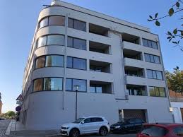 Minderjährige bis zum vollendeten 16. 4 Zimmer Wohnung Zu Vermieten Vorwerkstrasse 18 01097 Dresden Friedrichstadt Mapio Net