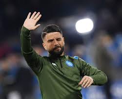 Born 4 june 1991) is an italian professional footballer who plays as a forward for napoli, for which he is captain, and the italy national team. 90plus Ssc Neapel Beraterwechsel Als Schlussel Fur Insigne Verlangerung 90plus