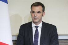Durant l'émission, le ministre de la santé a pu revoir des images de lui olivier véran a fait du chemin depuis ses études. Olivier Veran Gene Par Des Images Quand Il Etait Jeune Medecin Gala